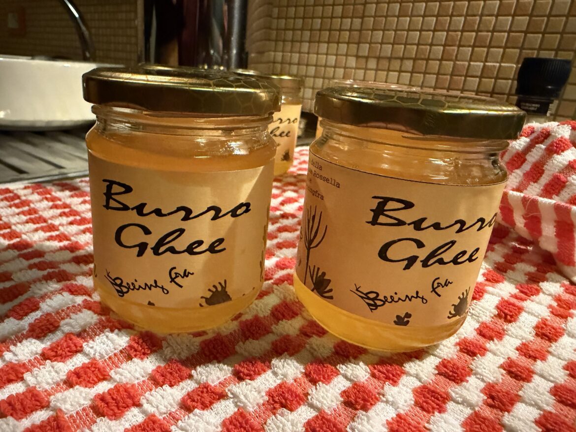 Come fare il ghee a casa: guida completa Come fare il ghee a casa